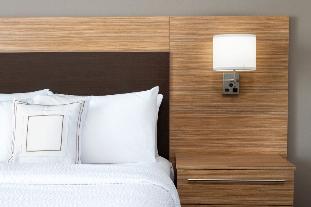 TownePlace Suites by Marriott Indianapolis Airport 17/63