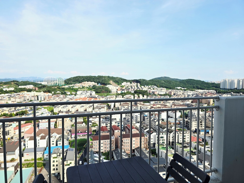 Park View Terrace 40/48
