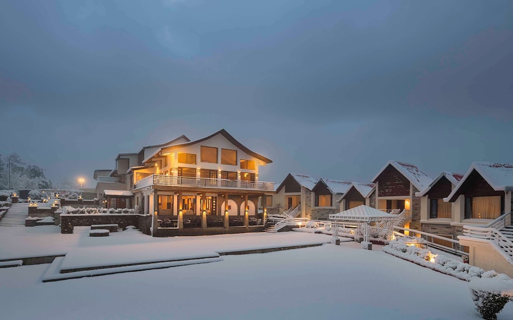 Koti Resort Shimla, a member of Radisson Individuals Retreats 1/47