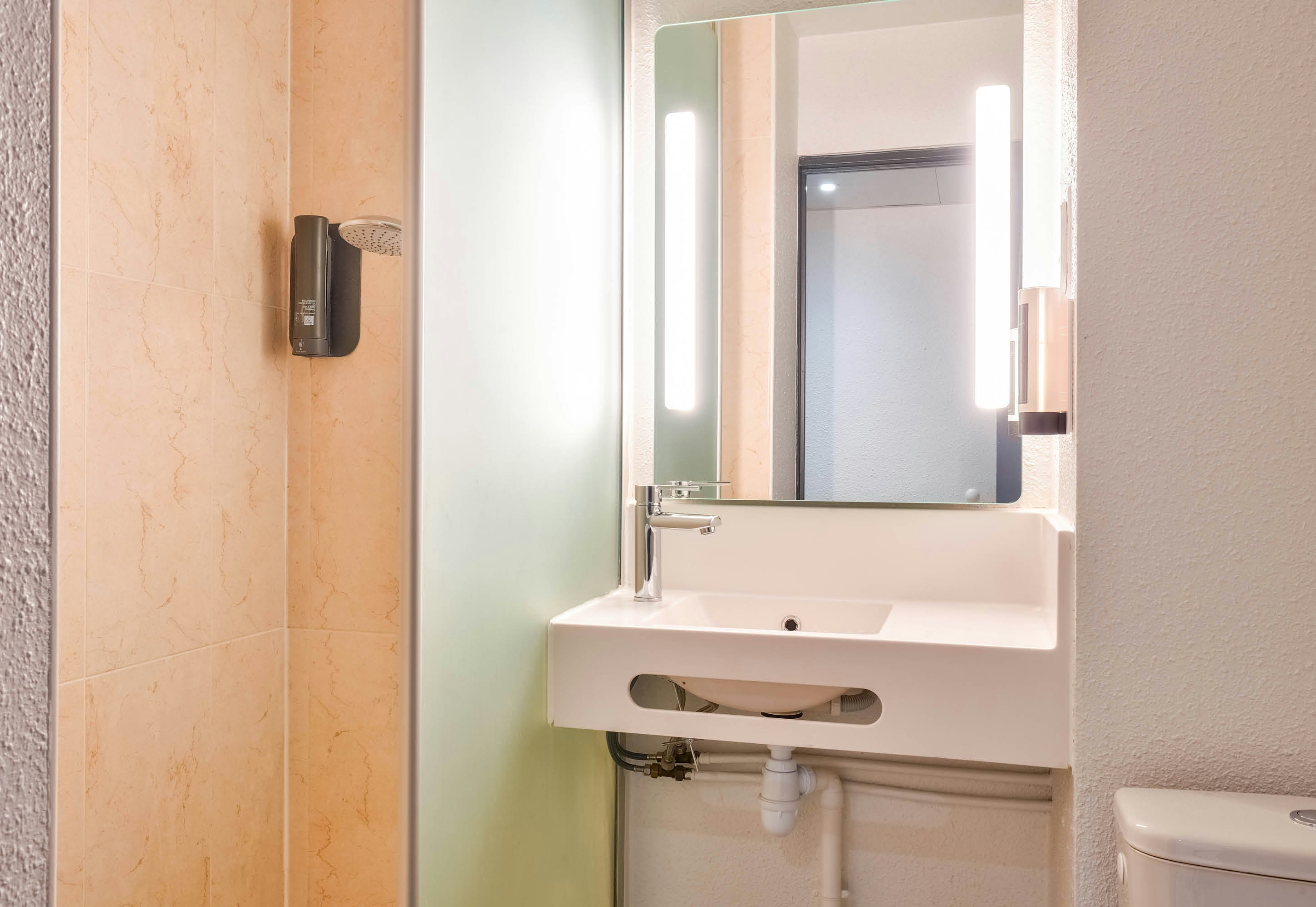 B&B HOTEL Paris Chatillon 31/32