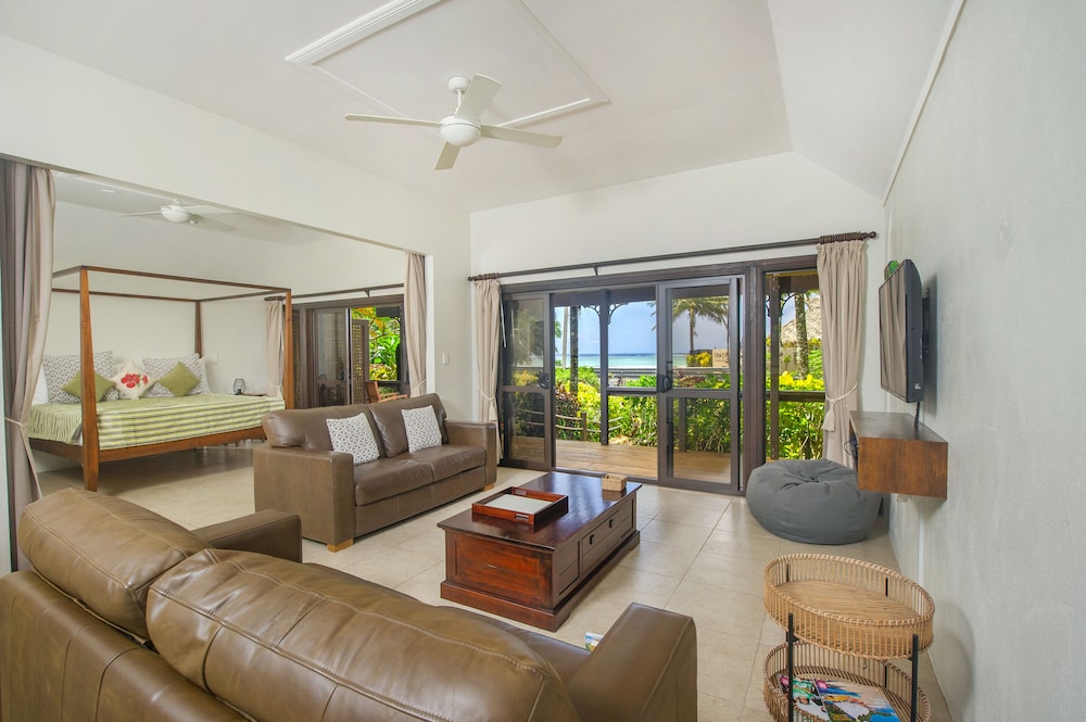Sea Change Villas 19/50