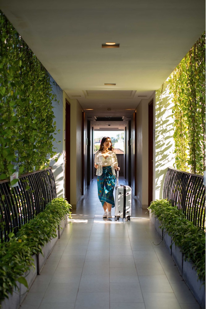 THE 1O1 Bali Oasis Sanur - CHSE Certified 27/85