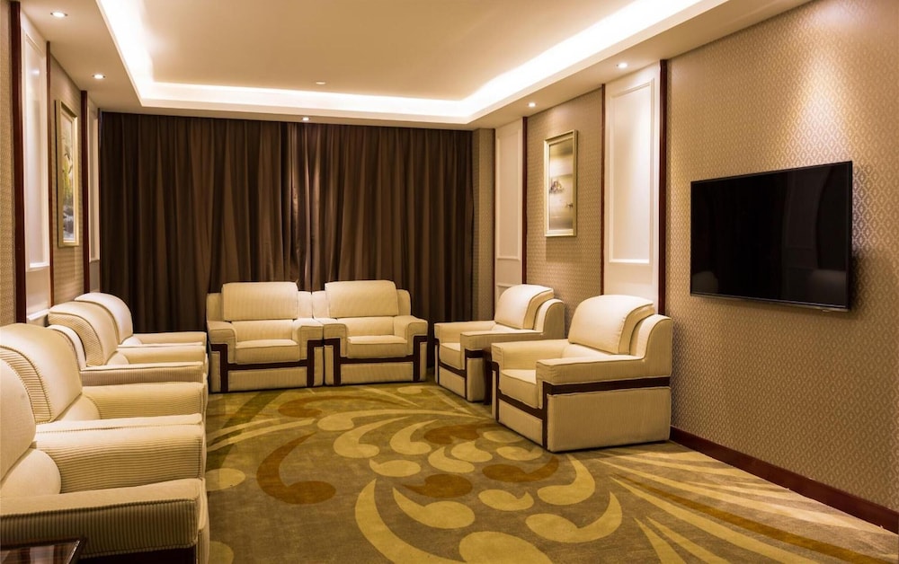 Greentree Eastern Huainan Guangchang Road Hotel 25/39