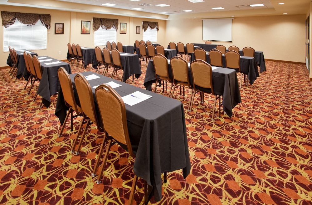 Holiday Inn Express Hotel And Suites Las Cruces North 57/76