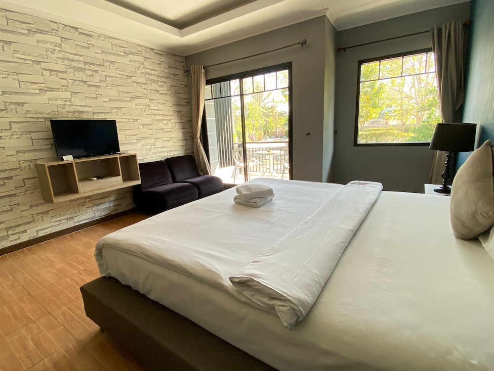 The Tamnan Pattaya Hotel And Resort 40/78