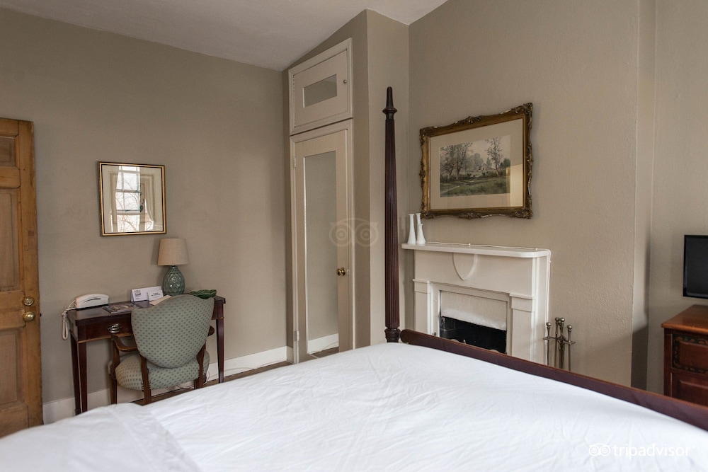 Incentra Village Guest House 9/50