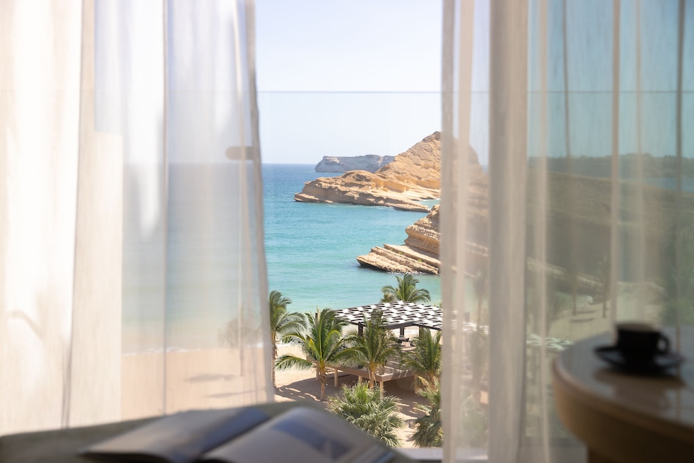 Jumeirah Muscat Bay 20/76