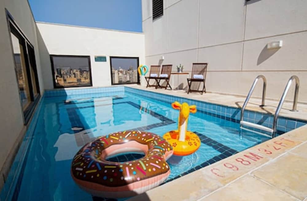 Quality Hotel Faria Lima 30/40