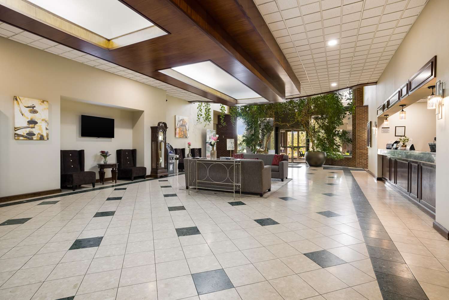 Best Western Grand Victorian Inn 47/48