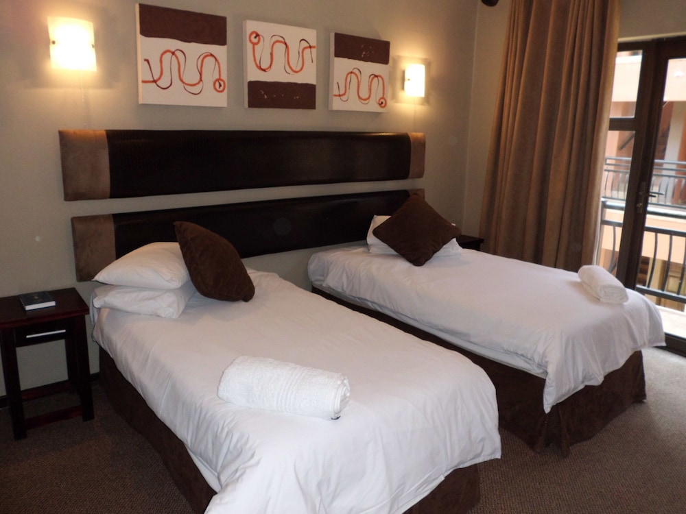 Bains Lodge 15/41