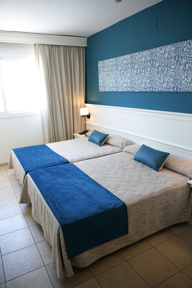 Ohtels Cabogata 8/50