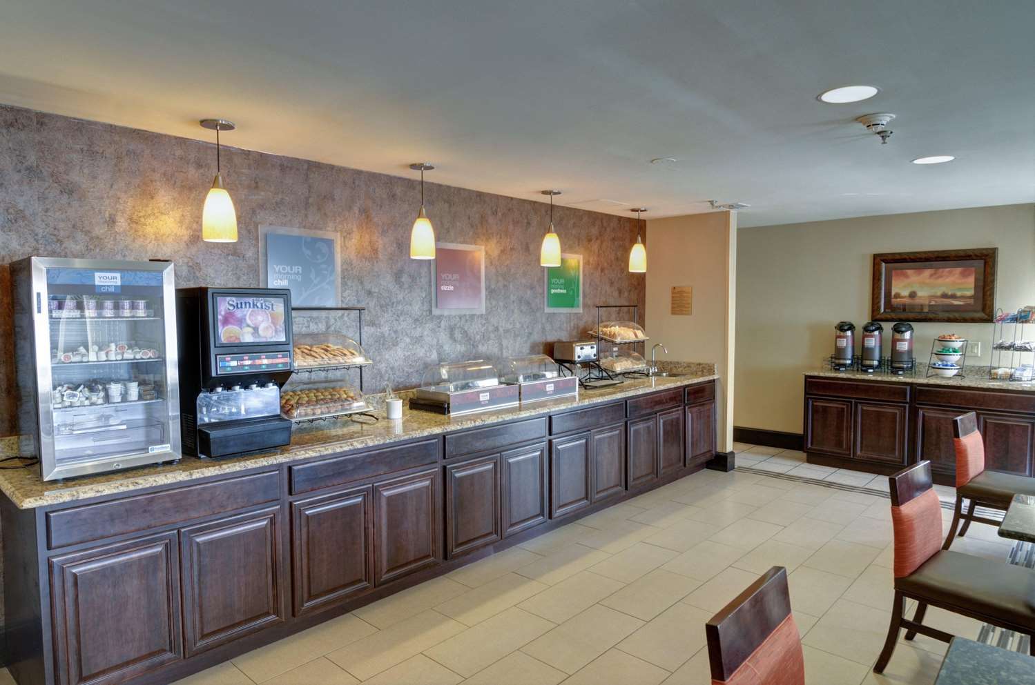 Comfort Inn & Suites Amarillo West Near Medical Center 16/19