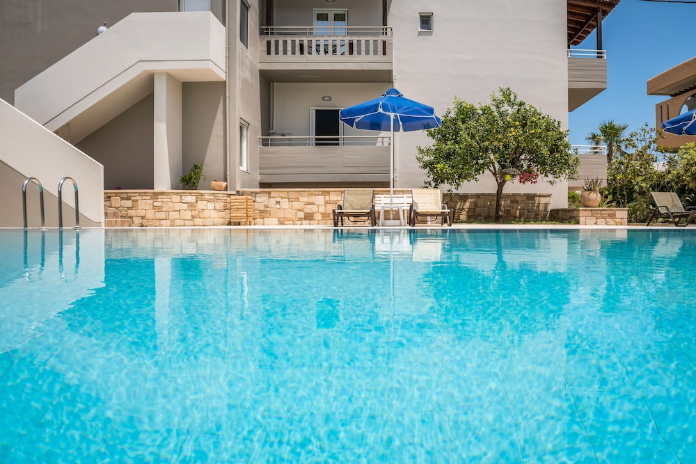 Irini Stalos Apartments 43/50