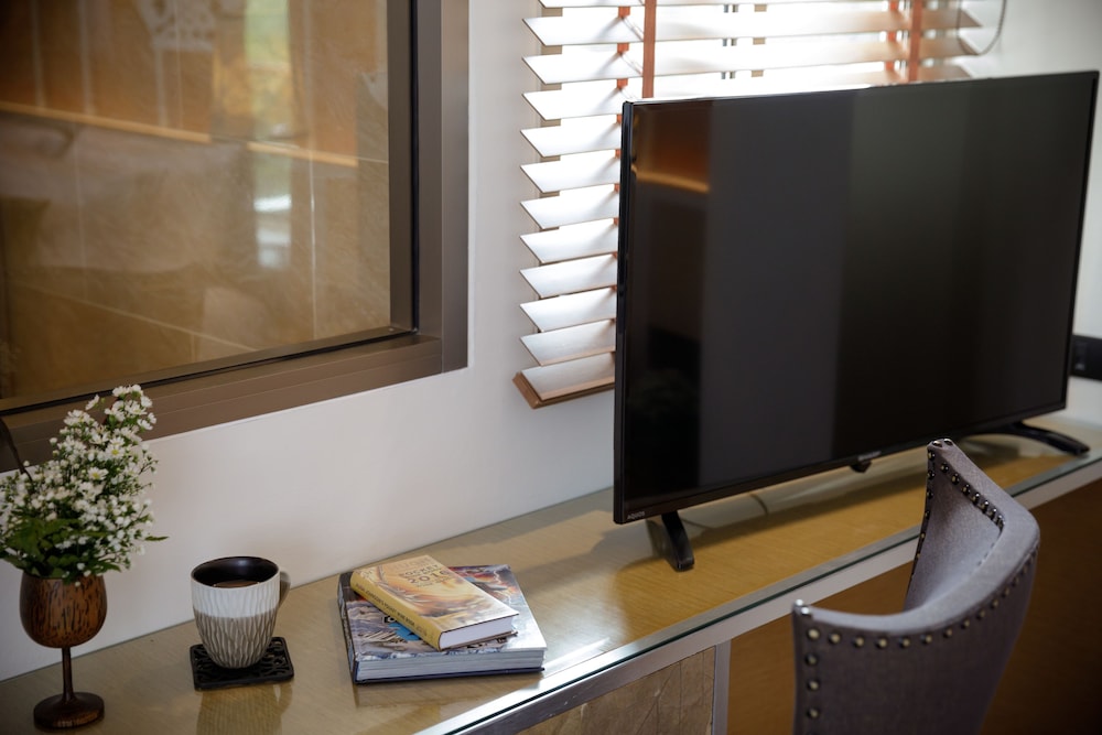 9 Suite Luxury Boutique Hotel 6/55