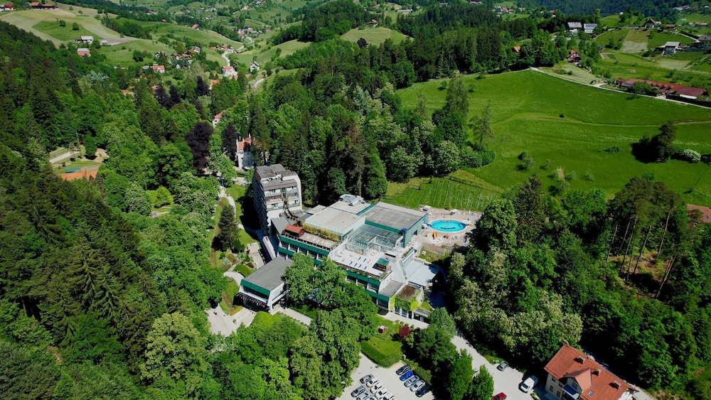 HOTEL PARK - TERME DOBRNA 21/22