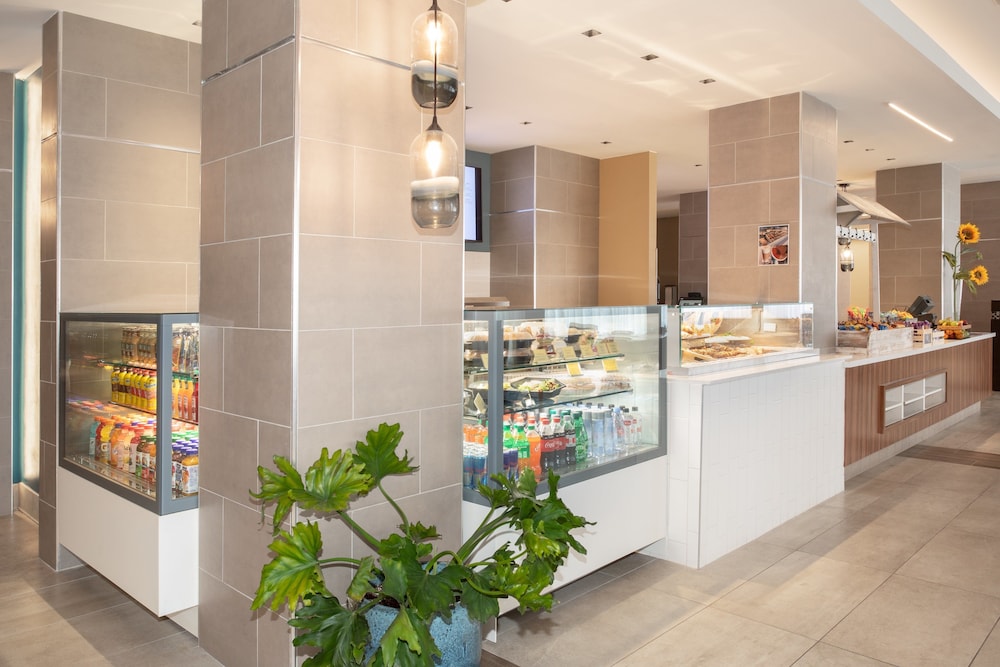 Holiday Inn Los Angeles - Lax Airport 6/51