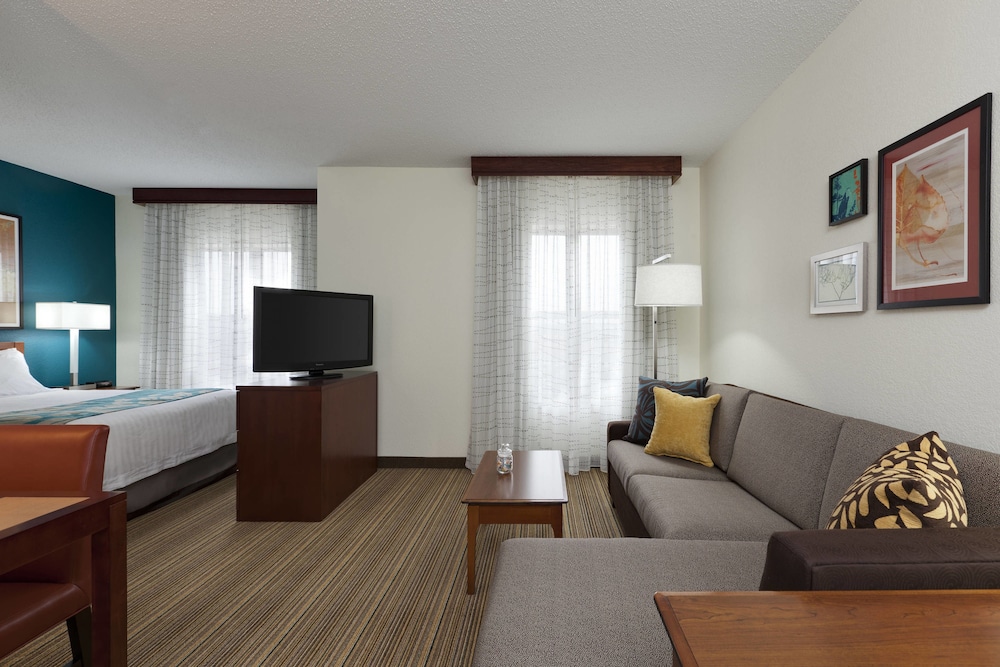 Residence Inn By Marriott Chicago Naperville Warrenville 17/24