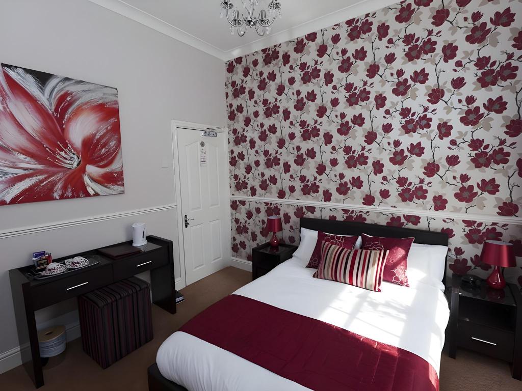 Standard, Double Bed