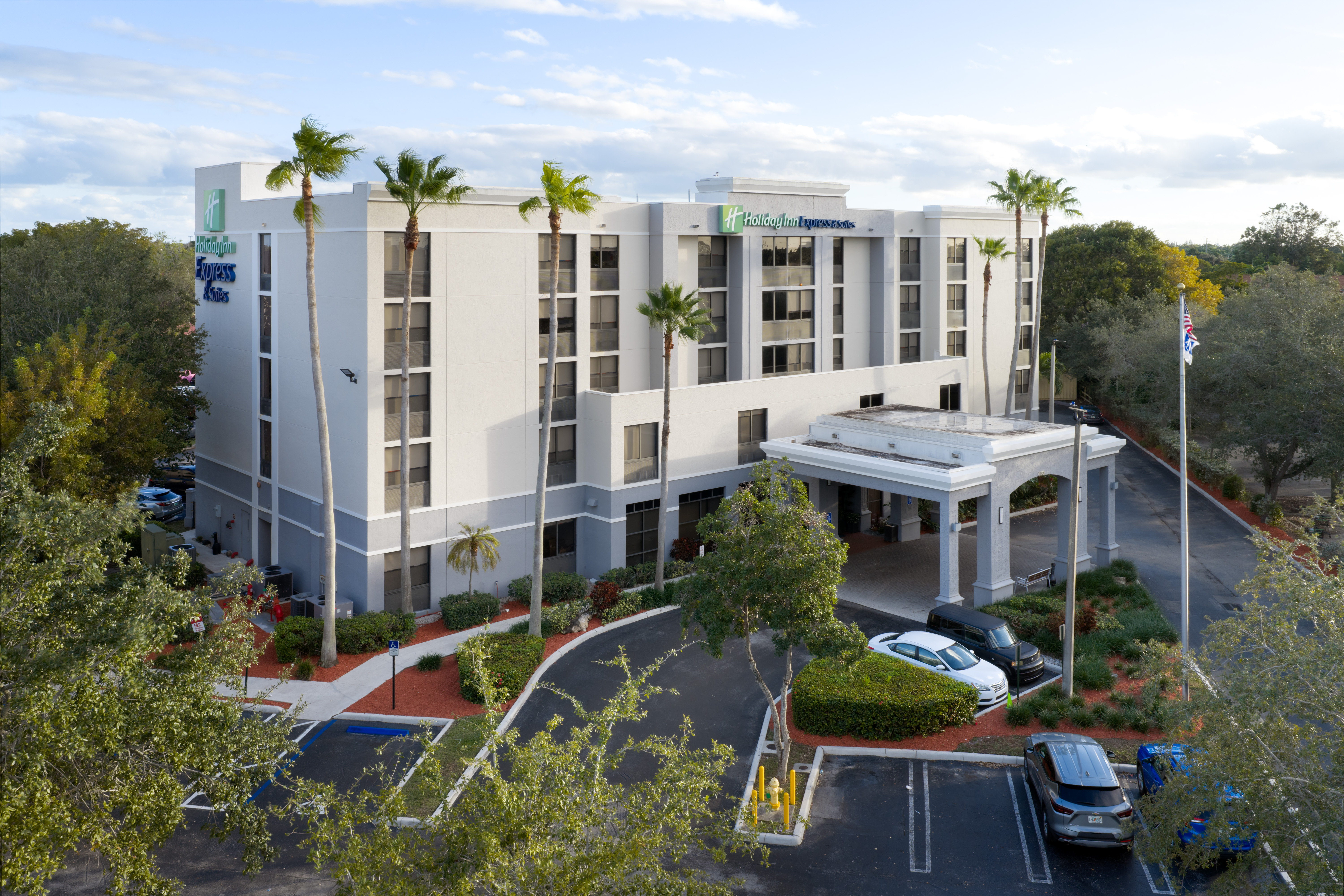 Holiday Inn Express And Suites Kendall East Miami 3/45