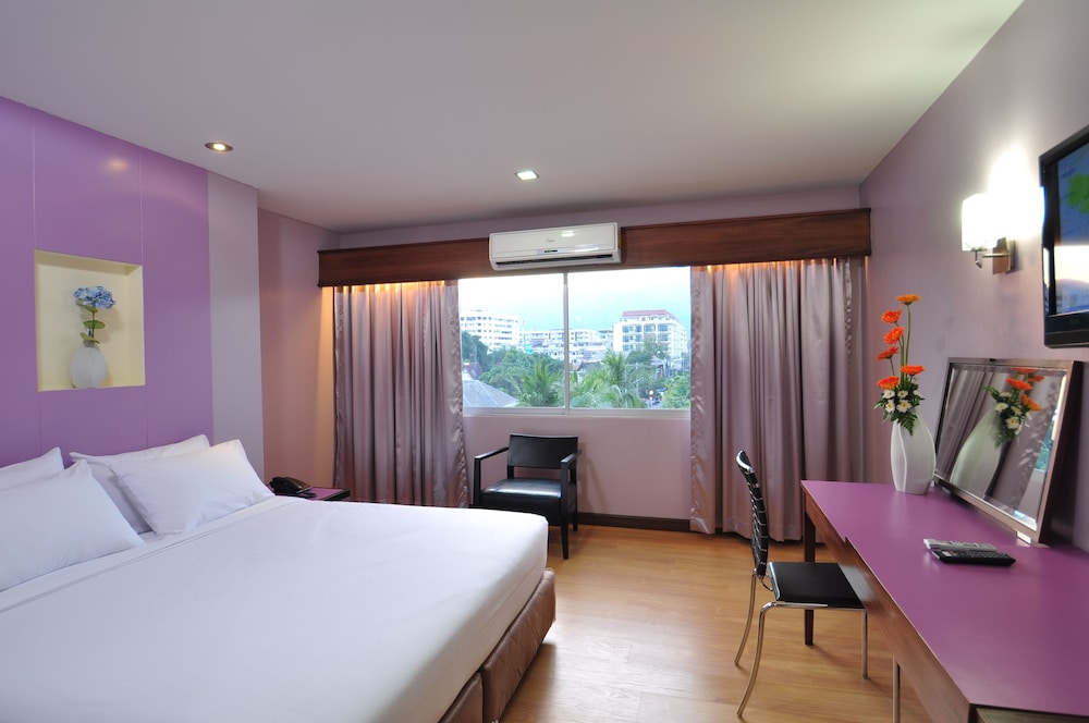 Mayflower Grande Hotel Chiang Mai 15/47