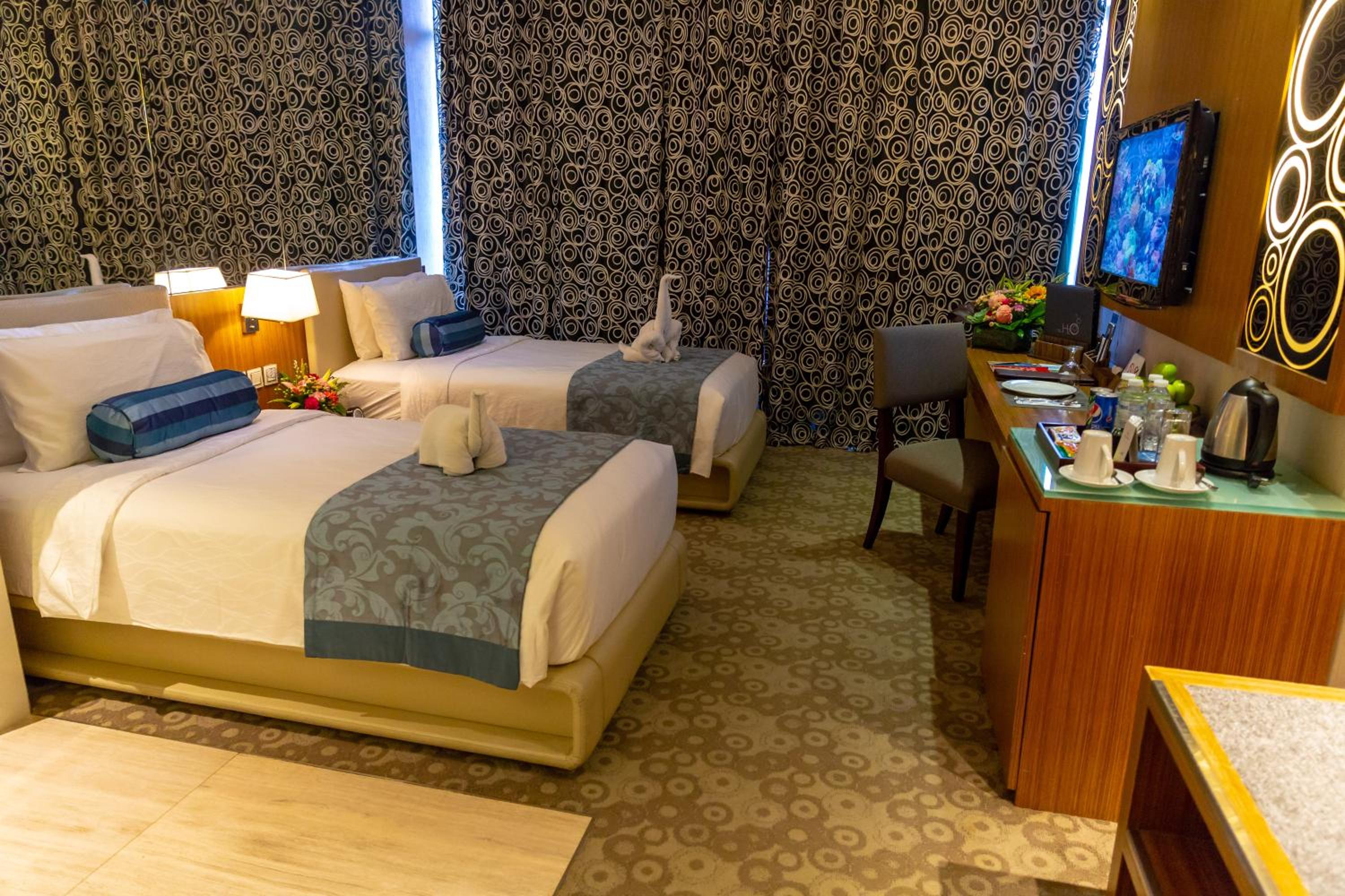 غرفة بسريرين منفصلين بإطلالة، Hotel H2o 9/10