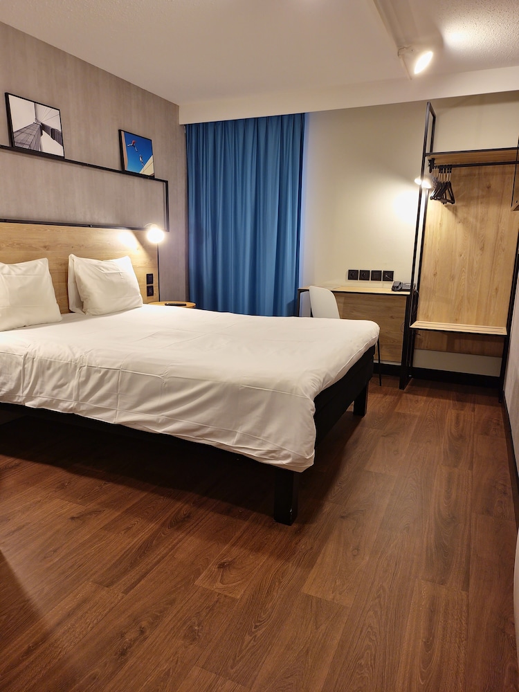 Ibis Creil Sur Oise 9/50