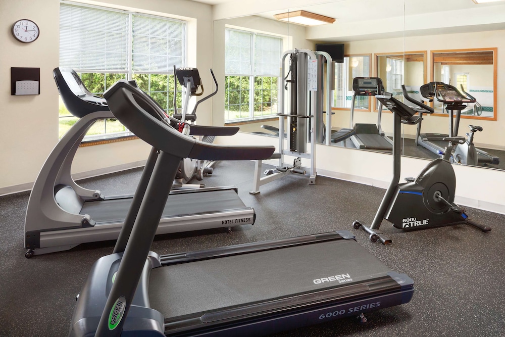 Country Inn & Suites by Radisson Kenosha - Pleasant Prairie 12/39