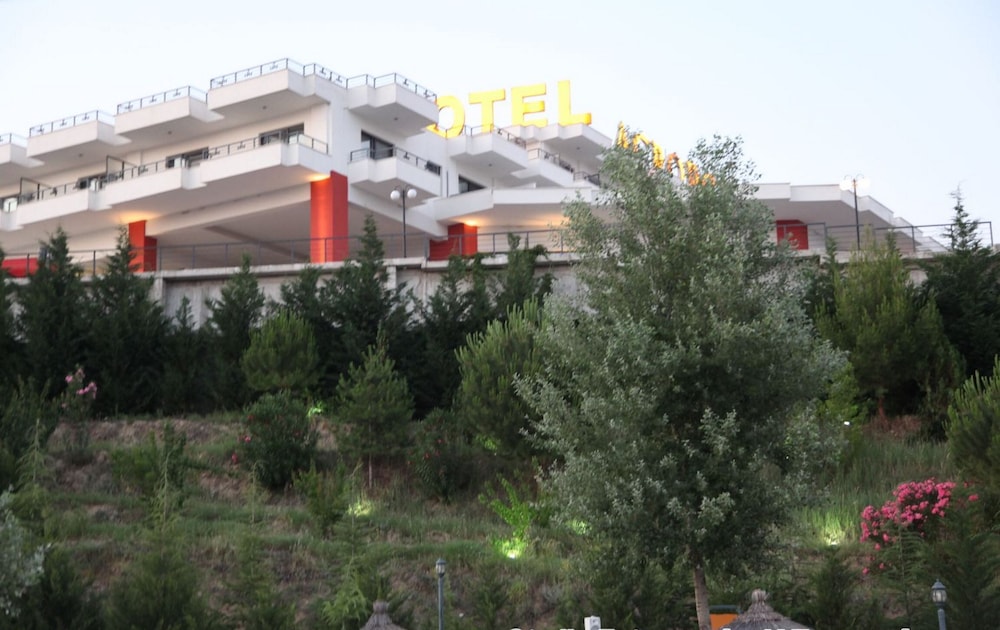 ACROPOL HOTEL 2/26