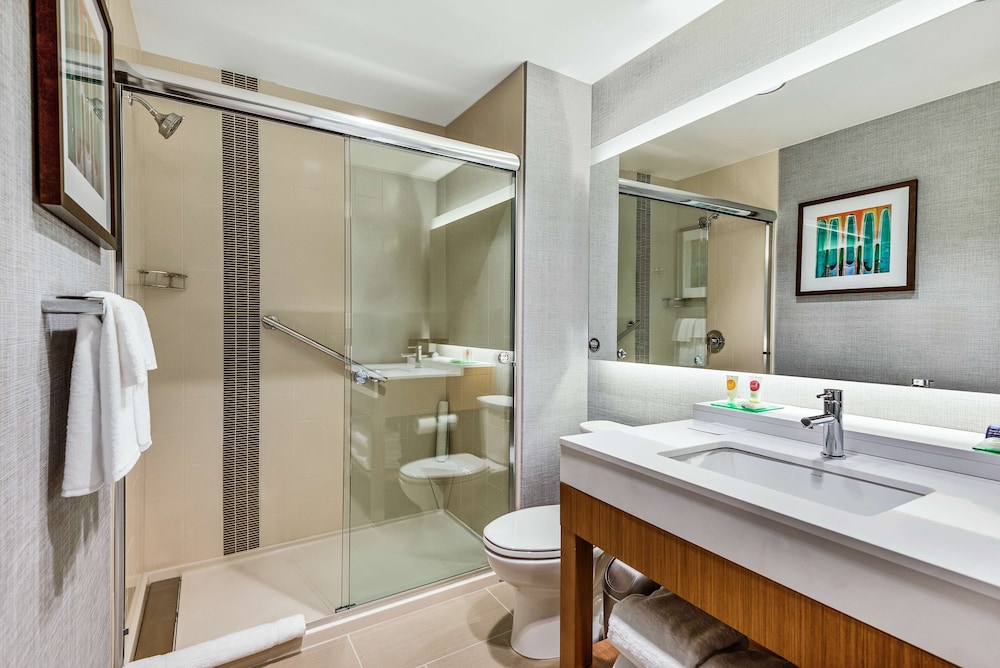 Hyatt Place Tampa/Wesley Chapel 56/61