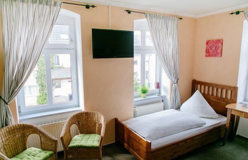 Landhotel Airport-Inn 21/43