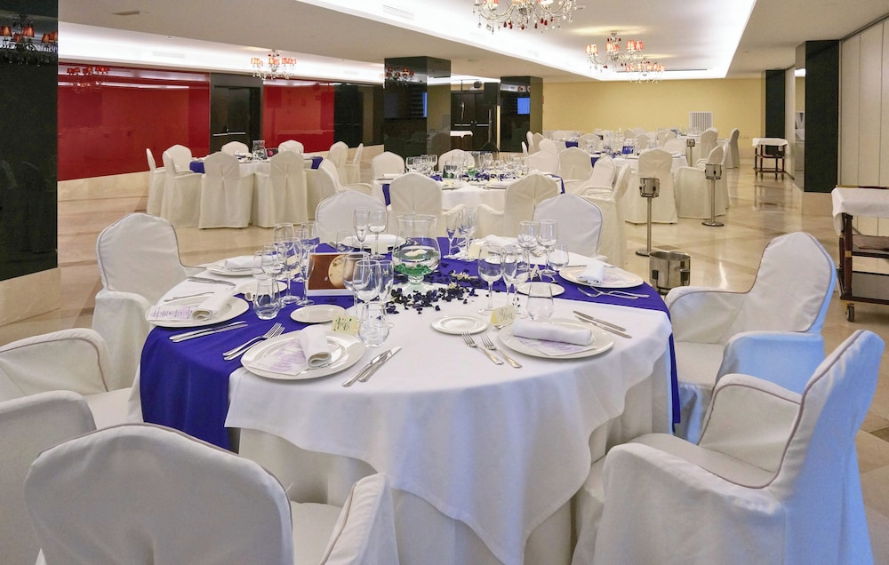 Hotel Granada Palace Affiliated by Melia 48/56