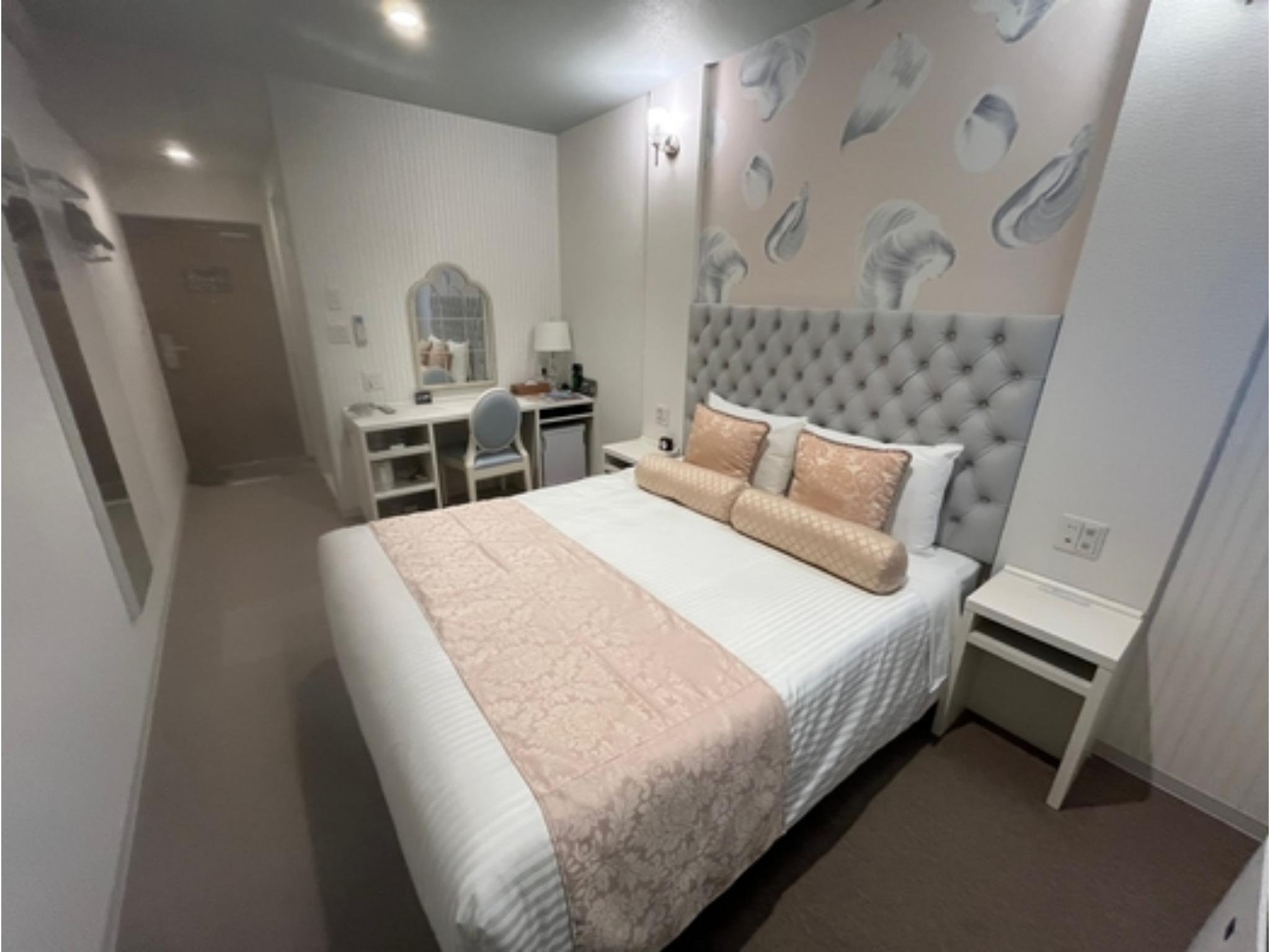 Elegant, Single, Double Bed