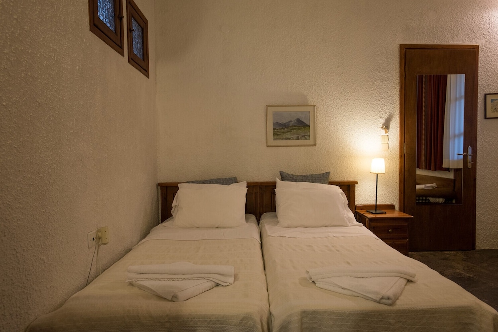 2 BEDROOMS, FAMILY, APARTMENT