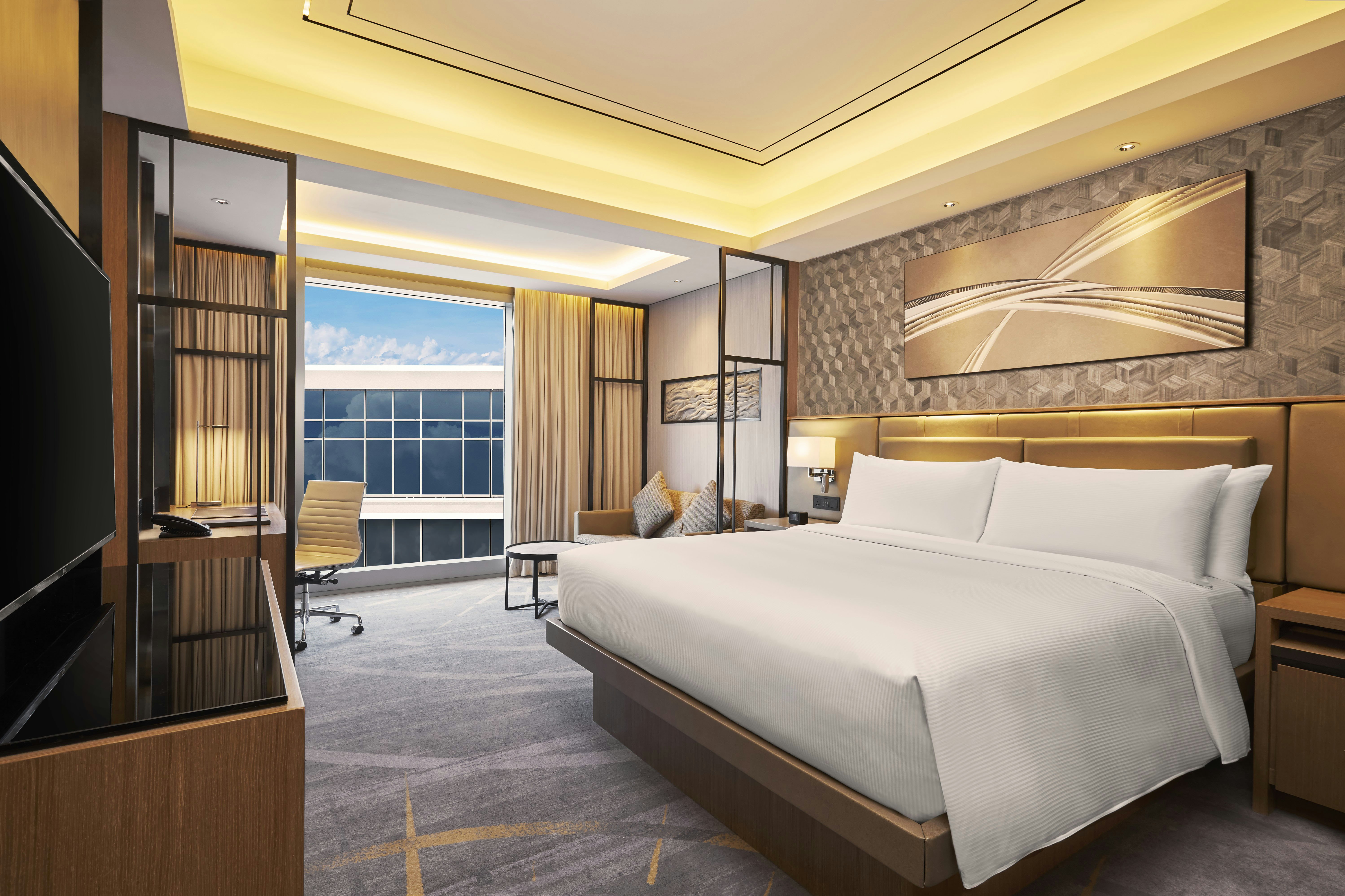 Hilton Manila Newport World Resorts 6/49