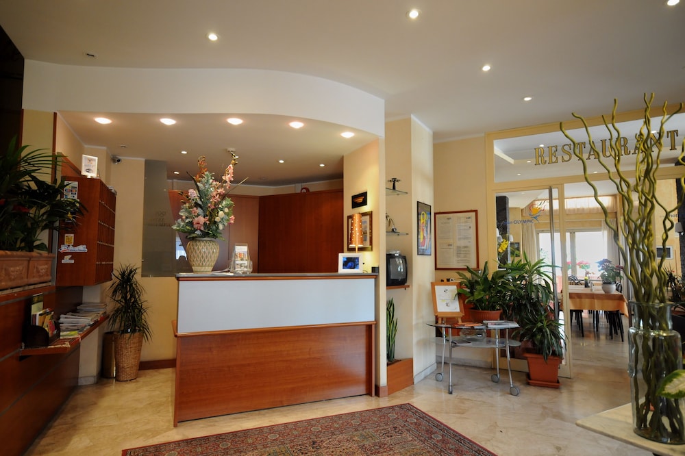 Hotel Olympic 2/34