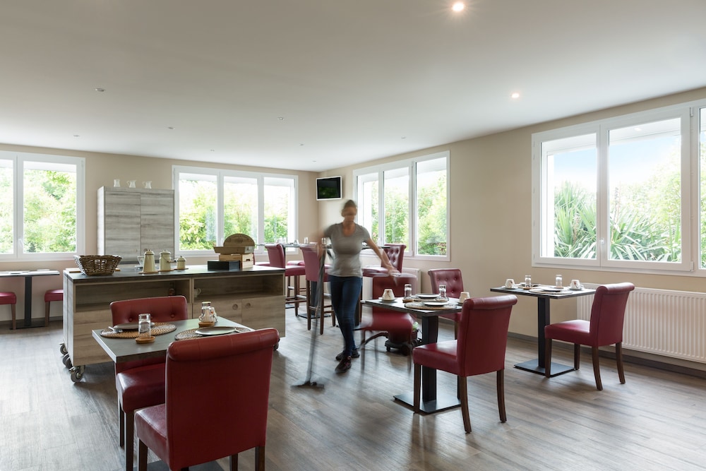 The Originals City, le Relais des Carnutes Brezolles Verneuil sur Avre 48/58