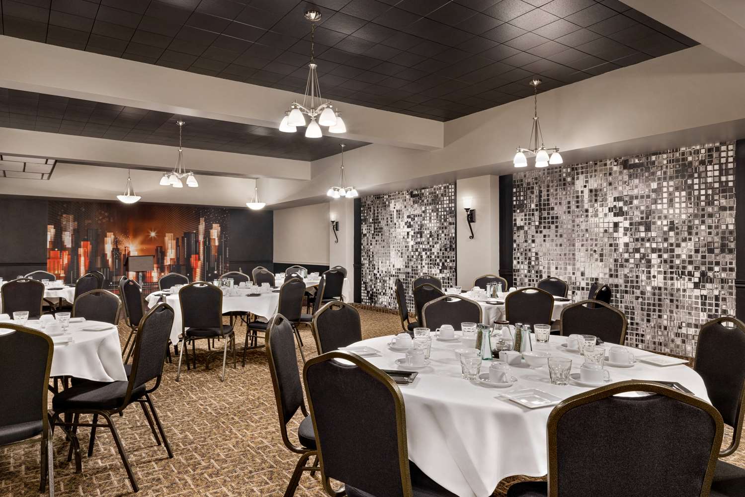 restaurant cafeteria