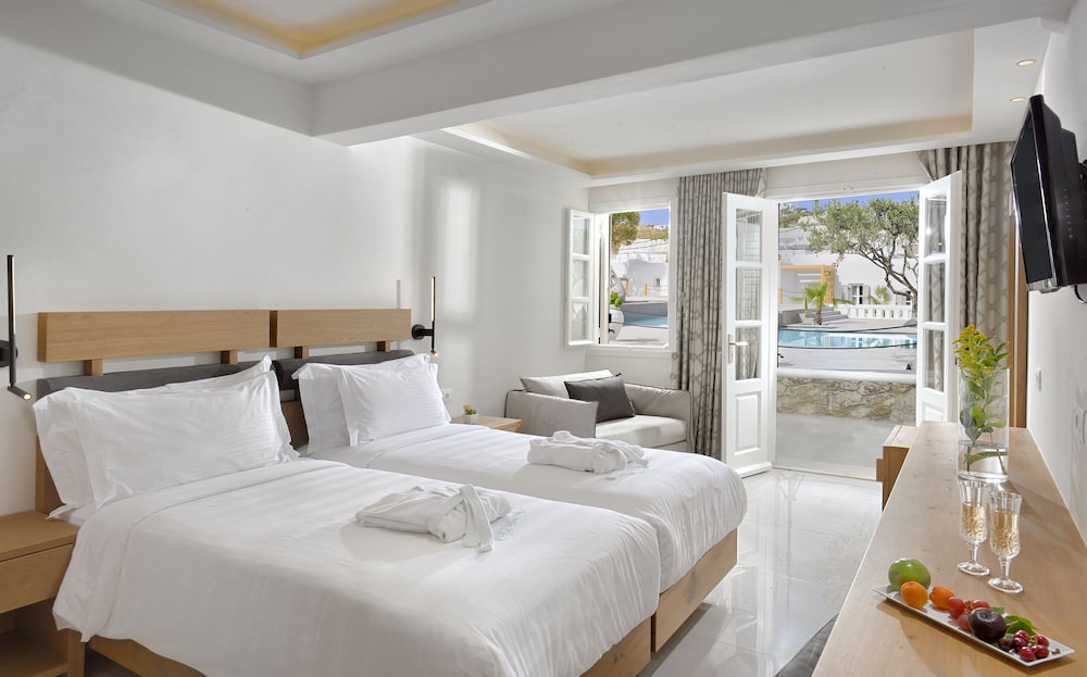 Petinos Hotel 13/34