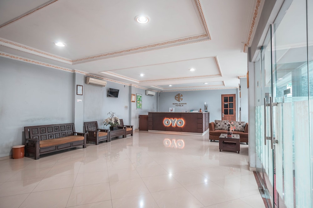 OYO 686 Bunga Karang Hotel 7/46