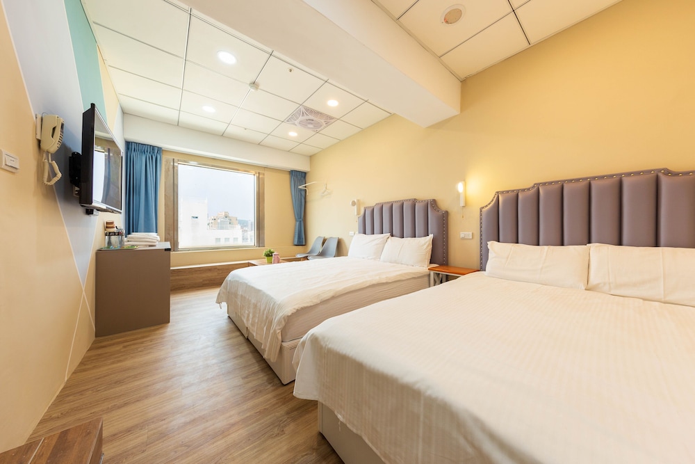 Liuhe Su Hotels 12/44