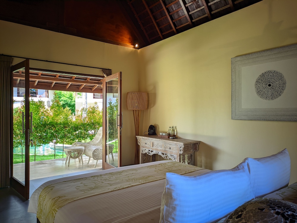 The Club Villas Lombok 4/50