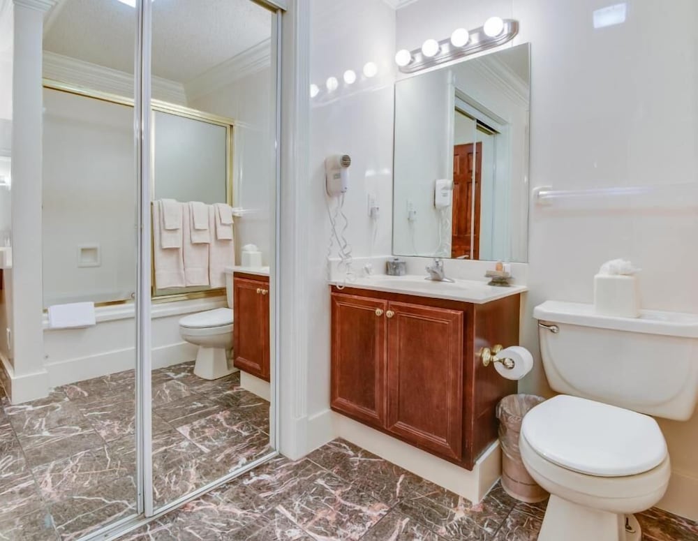 Plaza Suites Downtown New Orleans 47/50