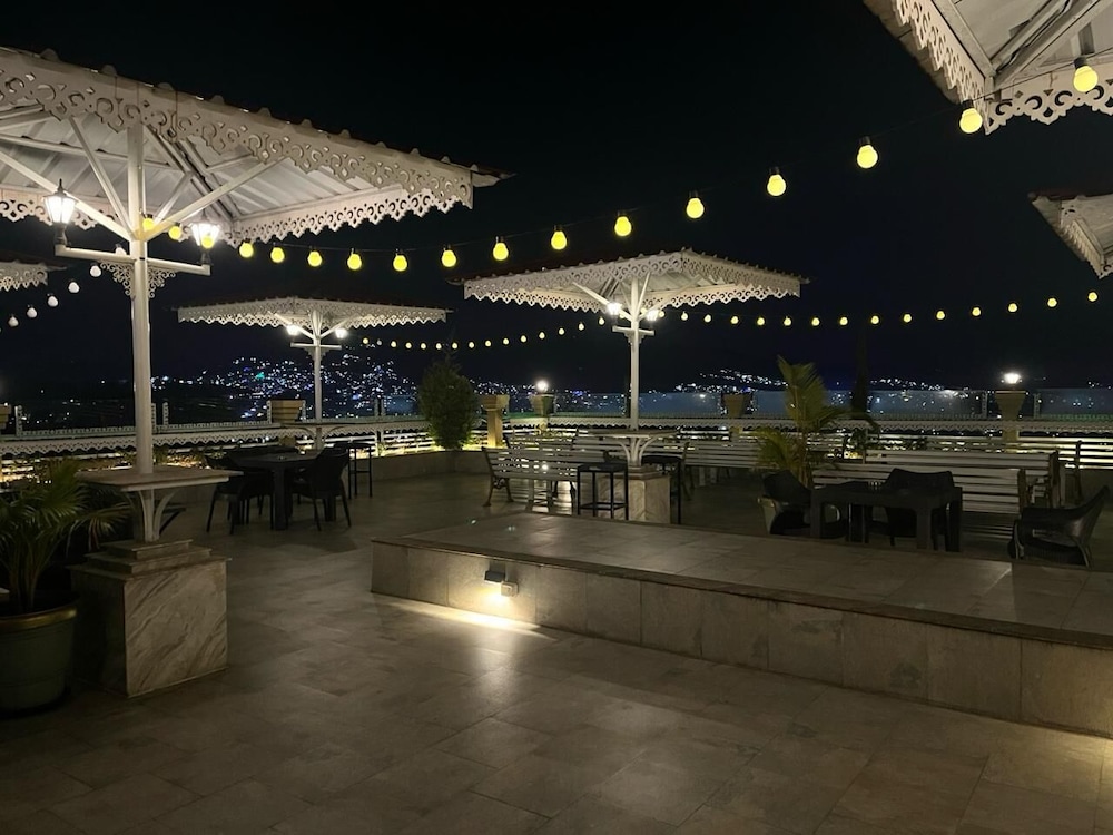 Hotel Acropolis 16/17