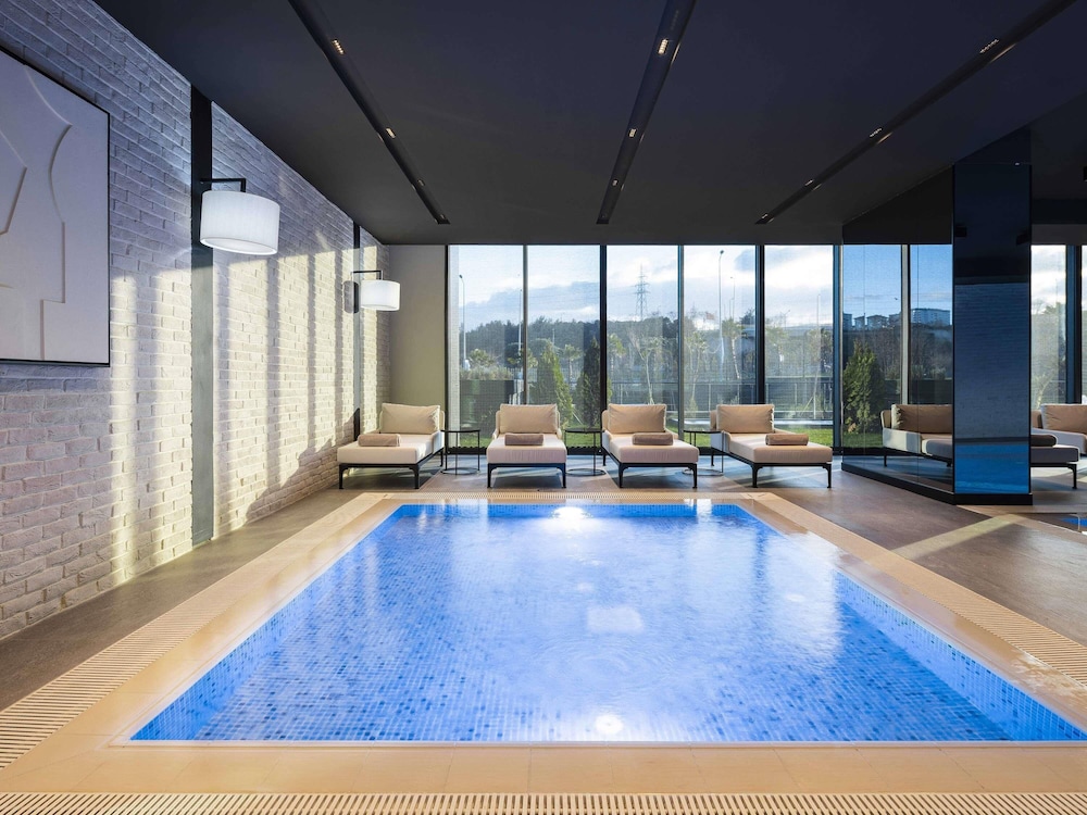 Movenpick Living Camlivadi 32/60