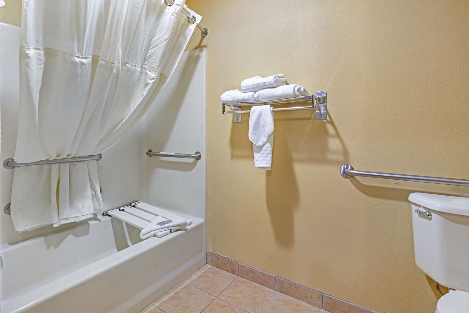 Best Western Cascade Inn & Suites 54/54