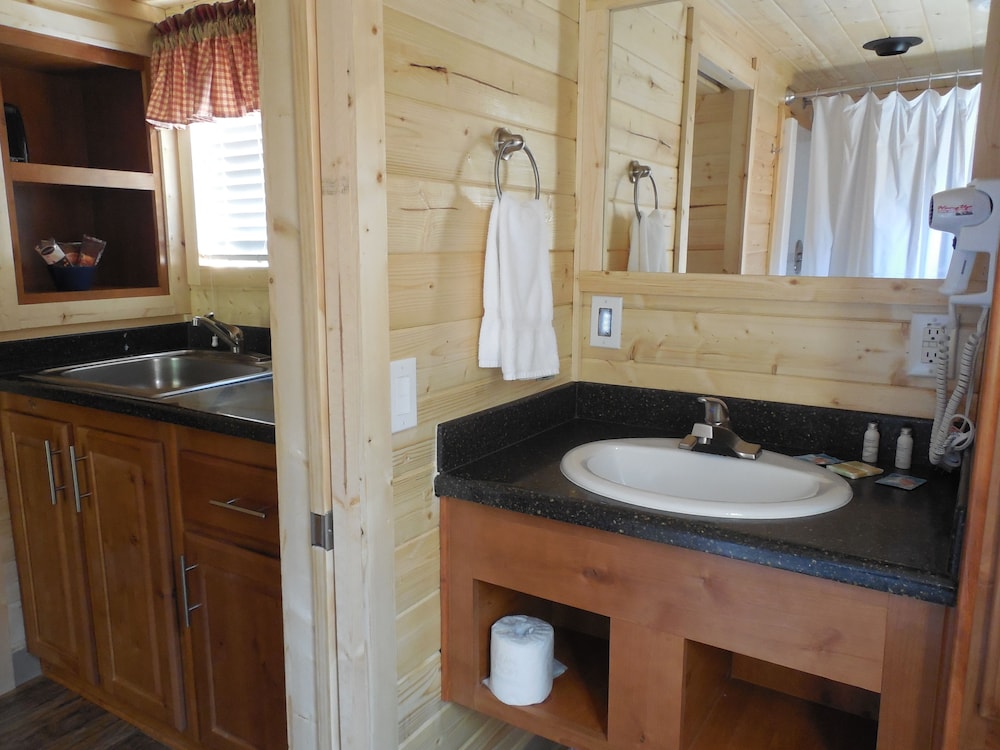 Snake River Park KOA and Cabin Village 23/63