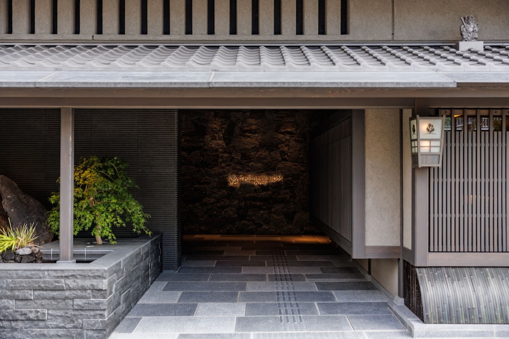 THE BLOSSOM KYOTO 4/50