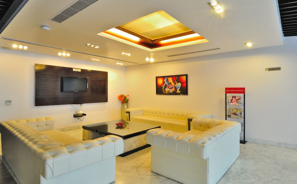 Hotel Elegance New Delhi Railway 19/21