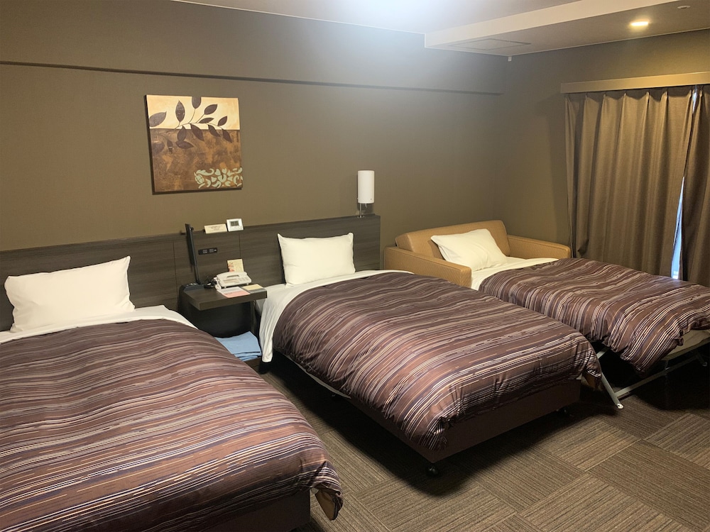 Comfort, Triple, 3 Beds, East Wing