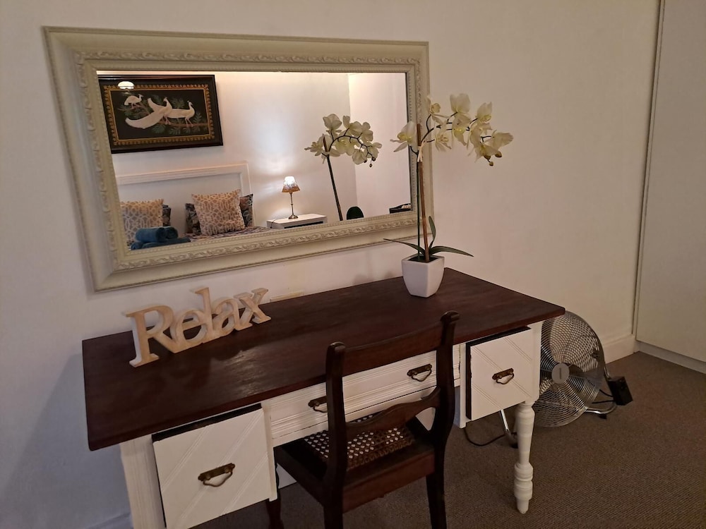Fiore Guest Accommodation 36/50